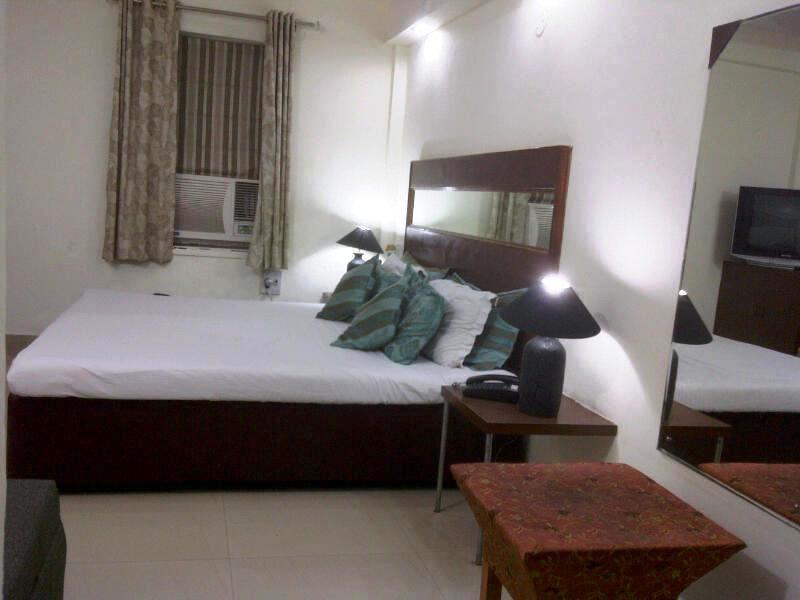 Aravali Clarks Inn Alwar Exterior foto